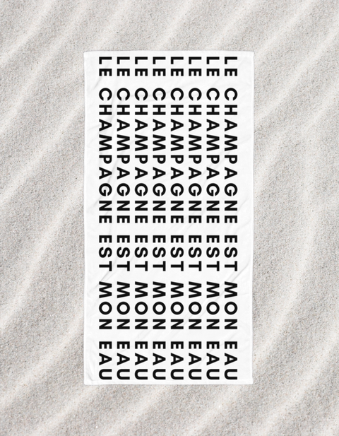 DOING.LES Le Champagne st mon eau Beach Towel